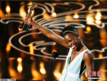 莱昂纳前女友爆料视频,揭秘昔日恋情内幕 第2张 莱昂纳前女友爆料视频,揭秘昔日恋情内幕 第2张